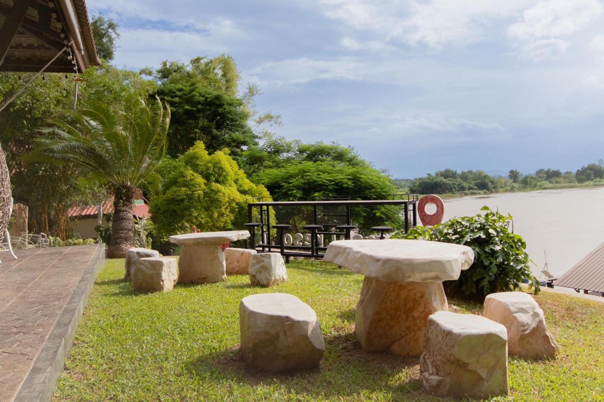 Namsai Resort Канчанабури Экстерьер фото